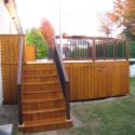 patio-avec-deck-de-piscine-en-epinette-torrefie-a-trois-rivieres-26.JPG