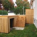 patio-avec-deck-de-piscine-en-epinette-torrefie-a-trois-rivieres-22.JPG